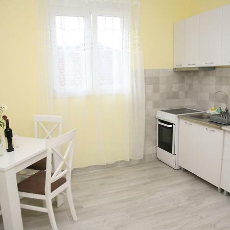 Apartments Mira Tivat Exterior foto