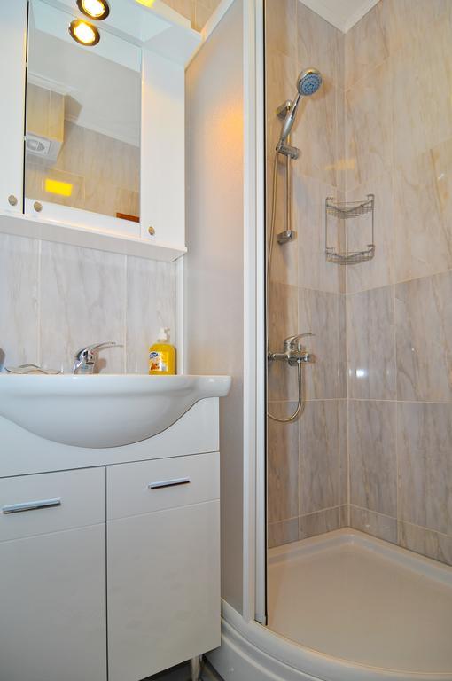 Apartments Mira Tivat Exterior foto